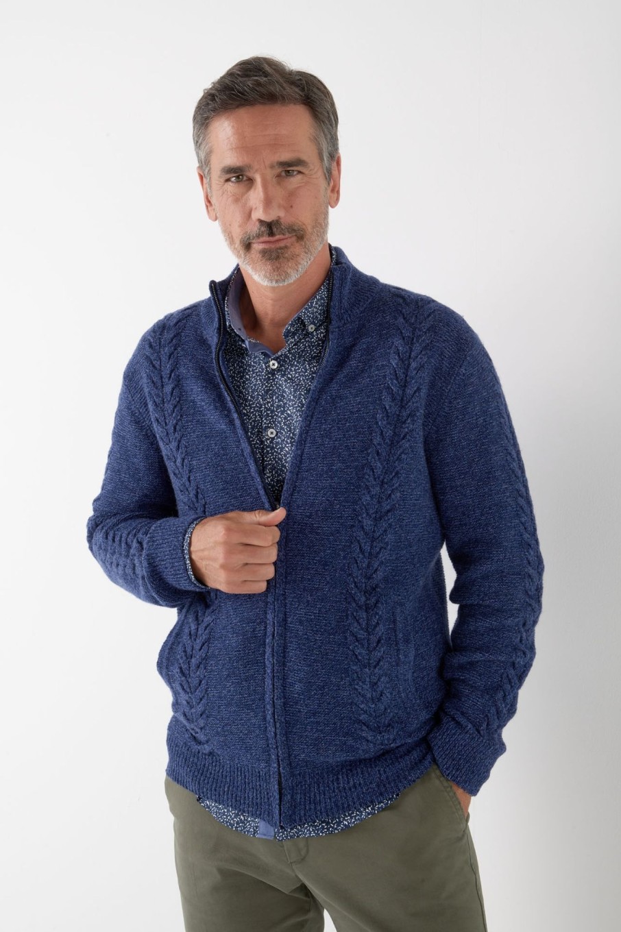 Pret-A-Porter Ollygan | Gilet Zippe Maille Torsadee Montreal